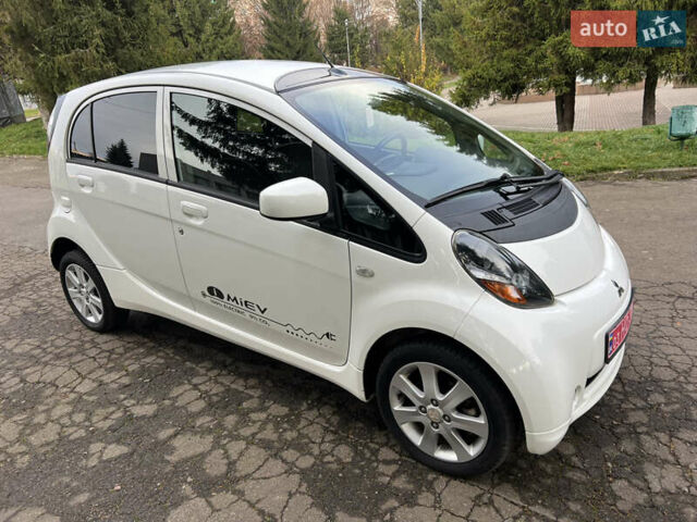 Белый Мицубиси И-Миев, объемом двигателя 0 л и пробегом 59 тыс. км за 4750 $, фото 29 на Automoto.ua