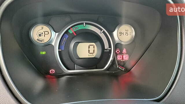 Белый Мицубиси И-Миев, объемом двигателя 0 л и пробегом 95 тыс. км за 4900 $, фото 14 на Automoto.ua