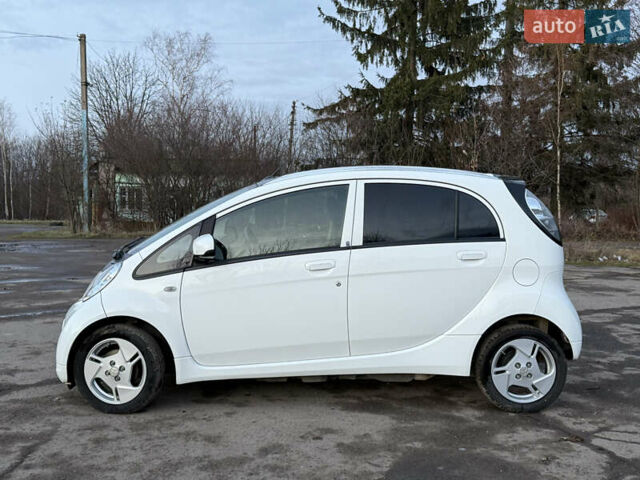 Белый Мицубиси И-Миев, объемом двигателя 0 л и пробегом 57 тыс. км за 4750 $, фото 17 на Automoto.ua