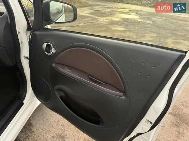 Белый Мицубиси И-Миев, объемом двигателя 0 л и пробегом 57 тыс. км за 4750 $, фото 28 на Automoto.ua