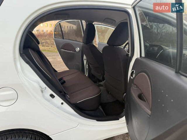 Белый Мицубиси И-Миев, объемом двигателя 0 л и пробегом 57 тыс. км за 4750 $, фото 23 на Automoto.ua