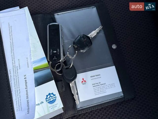 Белый Мицубиси И-Миев, объемом двигателя 0 л и пробегом 57 тыс. км за 4750 $, фото 68 на Automoto.ua