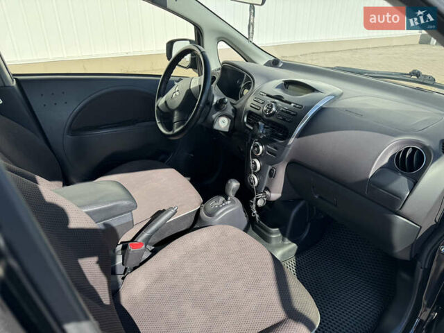 Чорний Міцубісі І-Мієв, об'ємом двигуна 0 л та пробігом 116 тис. км за 5500 $, фото 10 на Automoto.ua