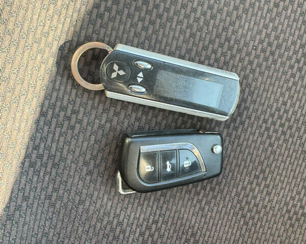 Чорний Міцубісі І-Мієв, об'ємом двигуна 0 л та пробігом 116 тис. км за 5500 $, фото 16 на Automoto.ua