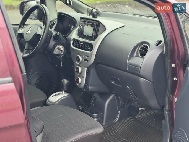 Фиолетовый Мицубиси И-Миев, объемом двигателя 0 л и пробегом 105 тыс. км за 4499 $, фото 7 на Automoto.ua