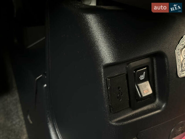 Фіолетовий Міцубісі І-Мієв, об'ємом двигуна 0 л та пробігом 89 тис. км за 4900 $, фото 24 на Automoto.ua