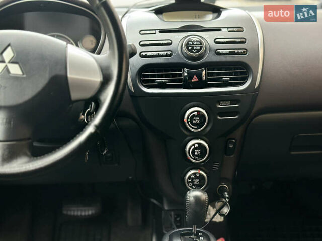 Фіолетовий Міцубісі І-Мієв, об'ємом двигуна 0 л та пробігом 89 тис. км за 4900 $, фото 14 на Automoto.ua
