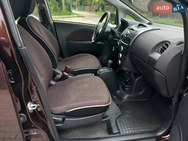 Коричневий Міцубісі І-Мієв, об'ємом двигуна 0 л та пробігом 82 тис. км за 5700 $, фото 7 на Automoto.ua