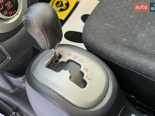 Красный Мицубиси И-Миев, объемом двигателя 0 л и пробегом 84 тыс. км за 4400 $, фото 13 на Automoto.ua