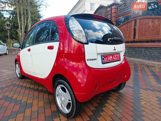 Красный Мицубиси И-Миев, объемом двигателя 0 л и пробегом 92 тыс. км за 3999 $, фото 7 на Automoto.ua