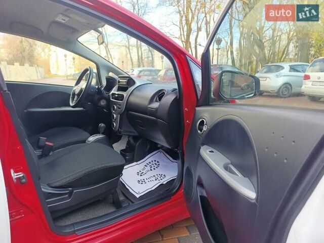 Красный Мицубиси И-Миев, объемом двигателя 0 л и пробегом 92 тыс. км за 3999 $, фото 13 на Automoto.ua