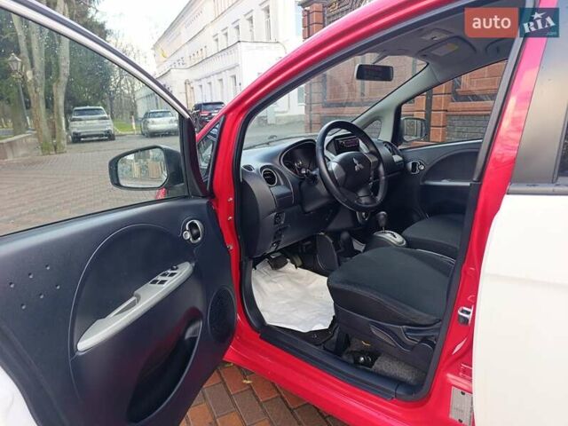 Красный Мицубиси И-Миев, объемом двигателя 0 л и пробегом 92 тыс. км за 3999 $, фото 11 на Automoto.ua