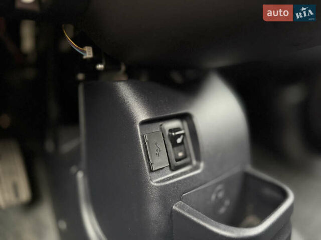 Червоний Міцубісі І-Мієв, об'ємом двигуна 0 л та пробігом 22 тис. км за 6950 $, фото 24 на Automoto.ua