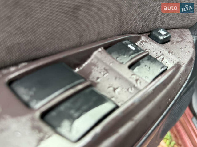 Червоний Міцубісі І-Мієв, об'ємом двигуна 0 л та пробігом 22 тис. км за 6950 $, фото 25 на Automoto.ua