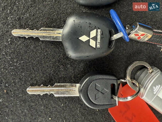 Червоний Міцубісі І-Мієв, об'ємом двигуна 0 л та пробігом 22 тис. км за 6950 $, фото 46 на Automoto.ua