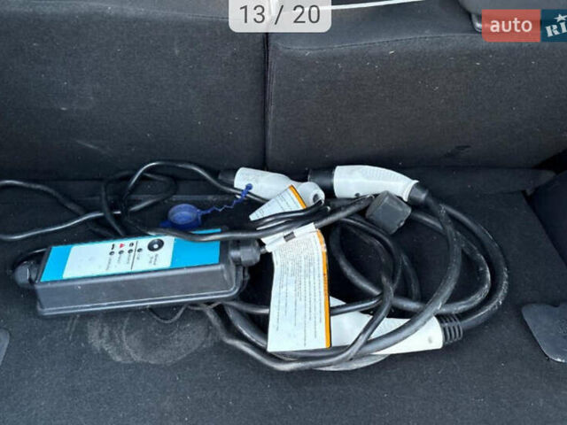 Червоний Міцубісі І-Мієв, об'ємом двигуна 0 л та пробігом 22 тис. км за 6950 $, фото 60 на Automoto.ua