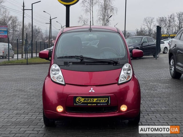 Червоний Міцубісі І-Мієв, об'ємом двигуна 30 л та пробігом 94 тис. км за 6000 $, фото 1 на Automoto.ua