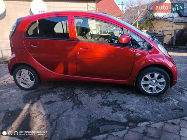 Красный Мицубиси И-Миев, объемом двигателя 0 л и пробегом 76 тыс. км за 4750 $, фото 5 на Automoto.ua