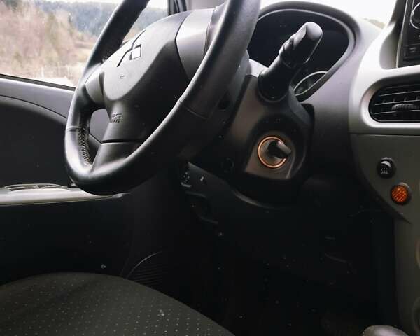 Мицубиси И-Миев, объемом двигателя 0 л и пробегом 80 тыс. км за 6800 $, фото 4 на Automoto.ua