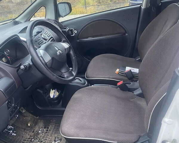 Мицубиси И-Миев, объемом двигателя 0 л и пробегом 160 тыс. км за 3800 $, фото 5 на Automoto.ua