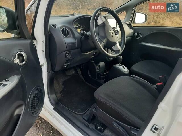 Мицубиси И-Миев, объемом двигателя 0 л и пробегом 104 тыс. км за 3500 $, фото 4 на Automoto.ua