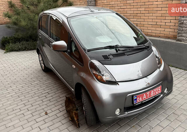 Сірий Міцубісі І-Мієв, об'ємом двигуна 0 л та пробігом 127 тис. км за 4400 $, фото 3 на Automoto.ua
