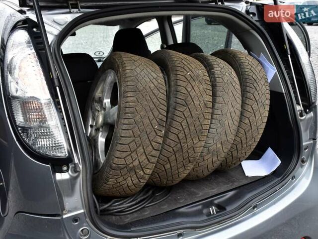 Серый Мицубиси И-Миев, объемом двигателя 0 л и пробегом 90 тыс. км за 4600 $, фото 31 на Automoto.ua