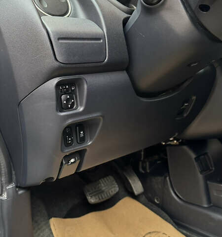 Сірий Міцубісі І-Мієв, об'ємом двигуна 0 л та пробігом 127 тис. км за 4400 $, фото 21 на Automoto.ua