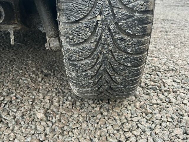 Серый Мицубиси И-Миев, объемом двигателя 0 л и пробегом 126 тыс. км за 4200 $, фото 3 на Automoto.ua