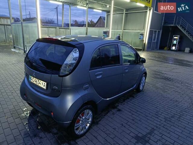 Серый Мицубиси И-Миев, объемом двигателя 0 л и пробегом 159 тыс. км за 3500 $, фото 6 на Automoto.ua