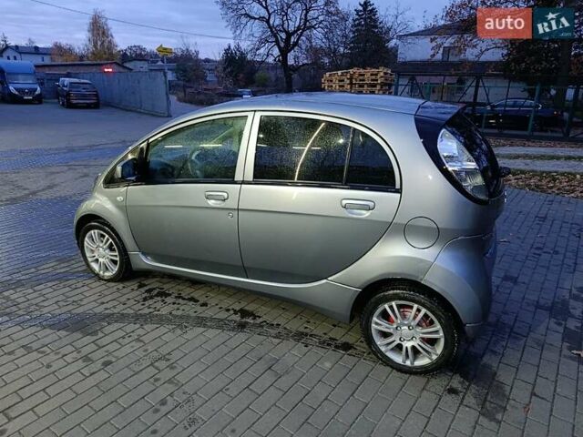 Серый Мицубиси И-Миев, объемом двигателя 0 л и пробегом 159 тыс. км за 3500 $, фото 10 на Automoto.ua