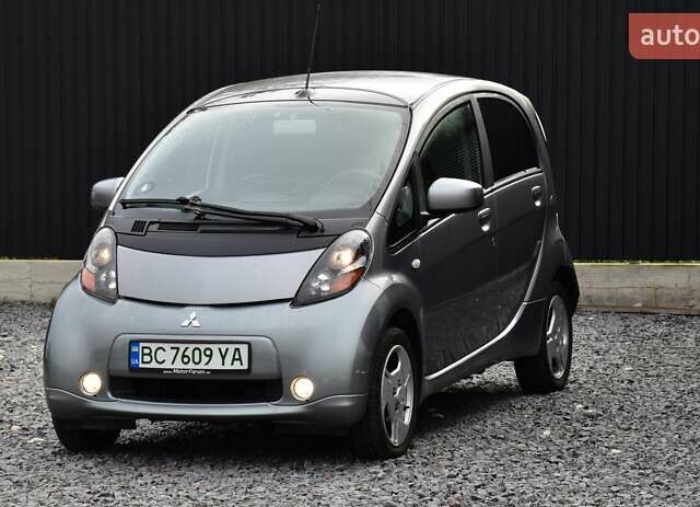 Серый Мицубиси И-Миев, объемом двигателя 0 л и пробегом 90 тыс. км за 4600 $, фото 7 на Automoto.ua