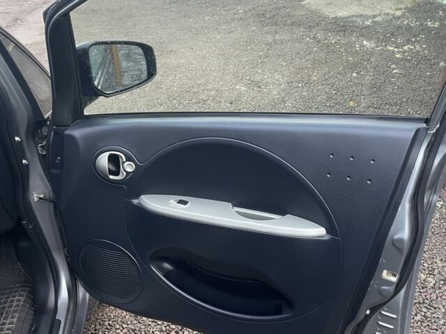 Серый Мицубиси И-Миев, объемом двигателя 0 л и пробегом 126 тыс. км за 4200 $, фото 7 на Automoto.ua