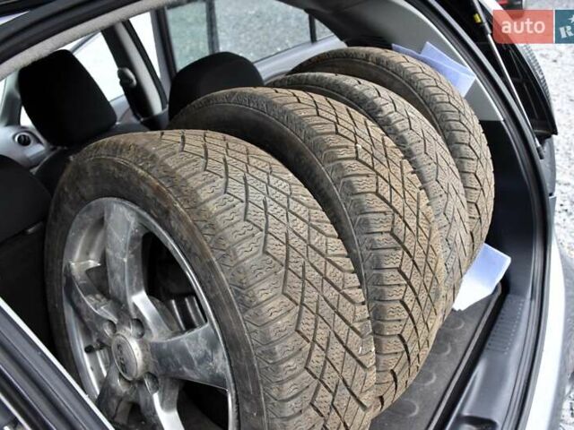 Серый Мицубиси И-Миев, объемом двигателя 0 л и пробегом 90 тыс. км за 4600 $, фото 32 на Automoto.ua