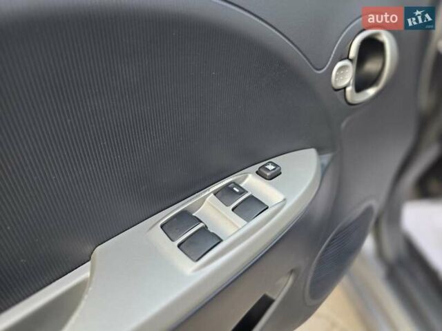 Серый Мицубиси И-Миев, объемом двигателя 0 л и пробегом 42 тыс. км за 4250 $, фото 54 на Automoto.ua