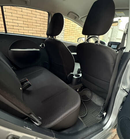 Сірий Міцубісі І-Мієв, об'ємом двигуна 0 л та пробігом 127 тис. км за 4400 $, фото 13 на Automoto.ua