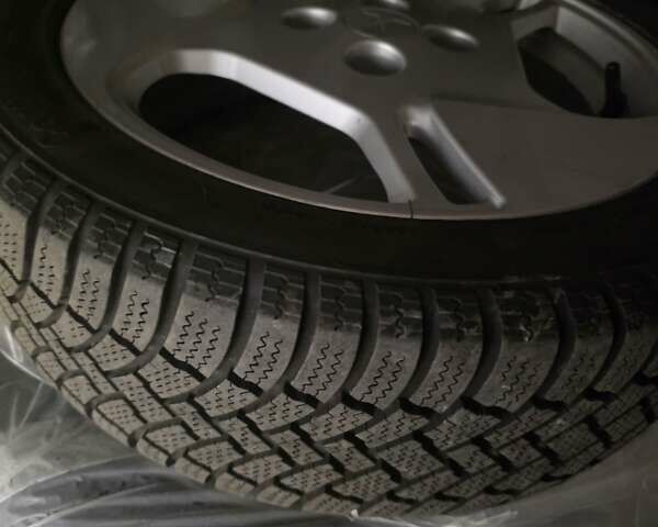 Серый Мицубиси И-Миев, объемом двигателя 0 л и пробегом 42 тыс. км за 4250 $, фото 70 на Automoto.ua