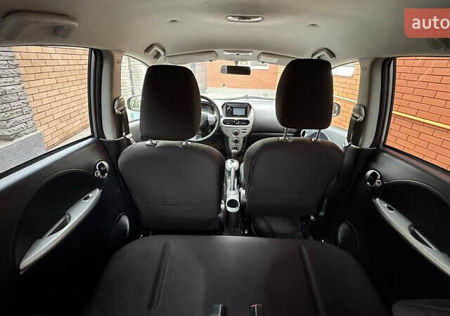 Сірий Міцубісі І-Мієв, об'ємом двигуна 0 л та пробігом 127 тис. км за 4400 $, фото 8 на Automoto.ua