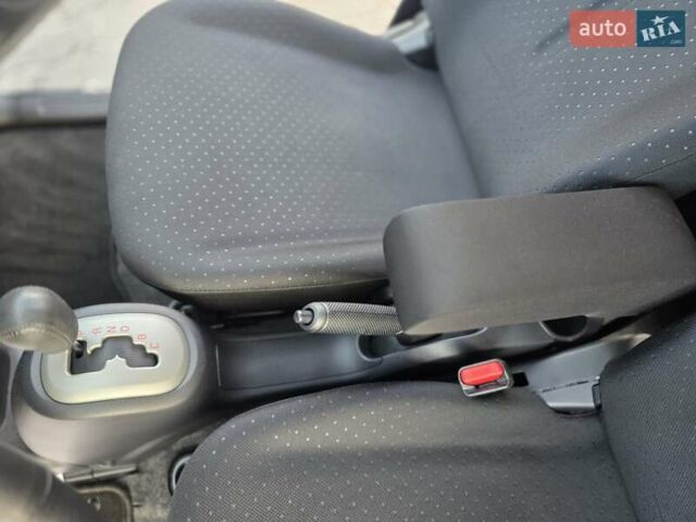 Серый Мицубиси И-Миев, объемом двигателя 0 л и пробегом 42 тыс. км за 4250 $, фото 47 на Automoto.ua