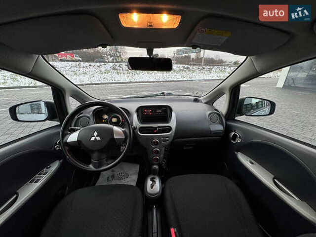 Сірий Міцубісі І-Мієв, об'ємом двигуна 0 л та пробігом 74 тис. км за 3950 $, фото 32 на Automoto.ua
