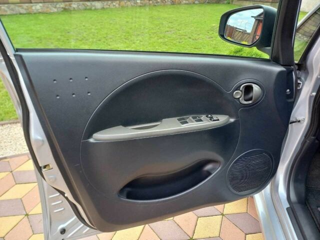 Серый Мицубиси И-Миев, объемом двигателя 0 л и пробегом 95 тыс. км за 4100 $, фото 5 на Automoto.ua