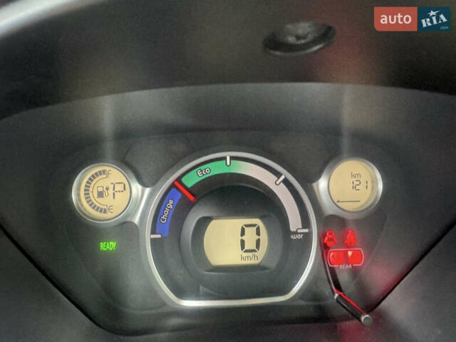 Сірий Міцубісі І-Мієв, об'ємом двигуна 0 л та пробігом 74 тис. км за 3950 $, фото 22 на Automoto.ua