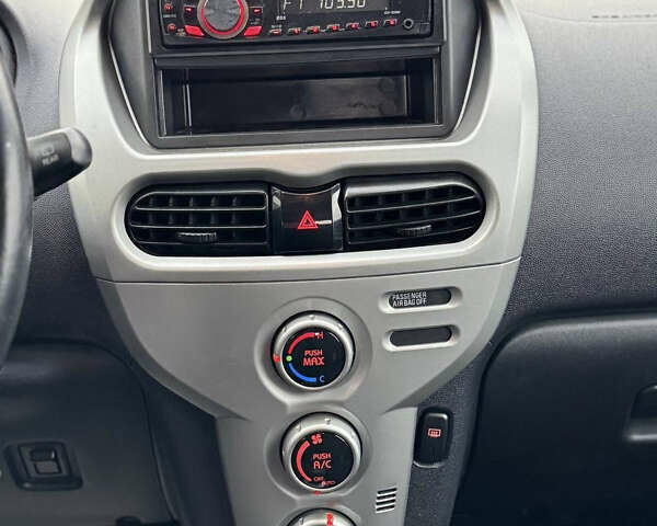 Сірий Міцубісі І-Мієв, об'ємом двигуна 0 л та пробігом 74 тис. км за 3950 $, фото 7 на Automoto.ua