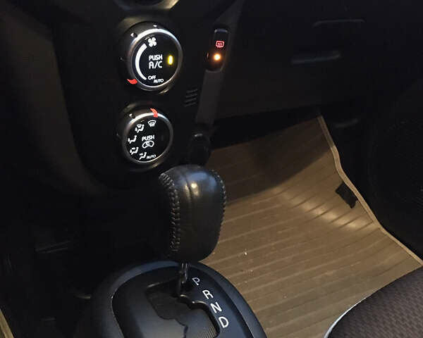 Серый Мицубиси И-Миев, объемом двигателя 0 л и пробегом 100 тыс. км за 4100 $, фото 10 на Automoto.ua