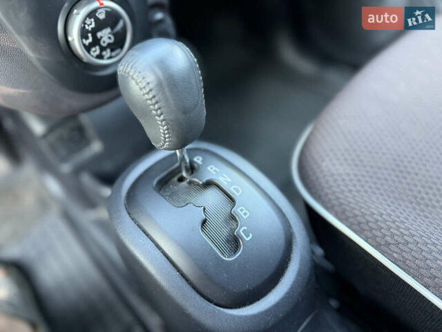 Сірий Міцубісі І-Мієв, об'ємом двигуна 0 л та пробігом 41 тис. км за 5950 $, фото 17 на Automoto.ua