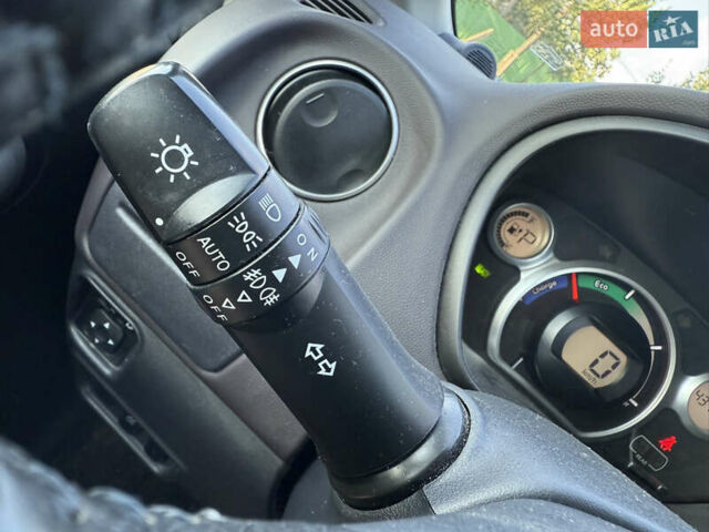 Сірий Міцубісі І-Мієв, об'ємом двигуна 0 л та пробігом 41 тис. км за 5950 $, фото 21 на Automoto.ua