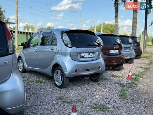 Сірий Міцубісі І-Мієв, об'ємом двигуна 0 л та пробігом 41 тис. км за 5950 $, фото 42 на Automoto.ua