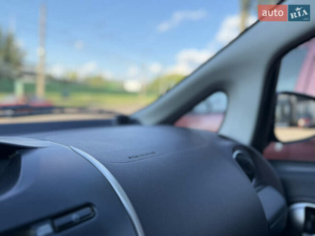 Сірий Міцубісі І-Мієв, об'ємом двигуна 0 л та пробігом 41 тис. км за 5950 $, фото 29 на Automoto.ua