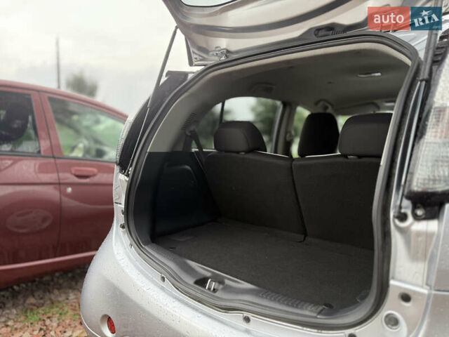 Сірий Міцубісі І-Мієв, об'ємом двигуна 0 л та пробігом 37 тис. км за 5950 $, фото 9 на Automoto.ua