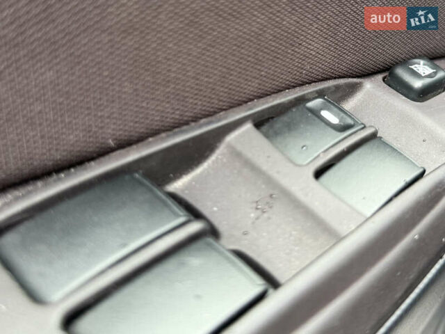 Сірий Міцубісі І-Мієв, об'ємом двигуна 0 л та пробігом 37 тис. км за 5950 $, фото 19 на Automoto.ua